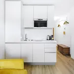 Hostdomus - Yellow Appartement *