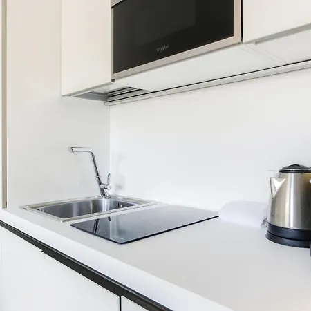 Hostdomus - Yellow *