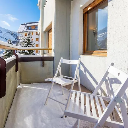 아파트 Hostdomus - Yellow